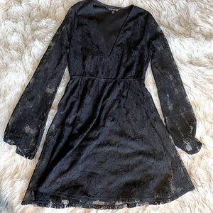 Women’s Lace Little Black Dress Long Sleeve